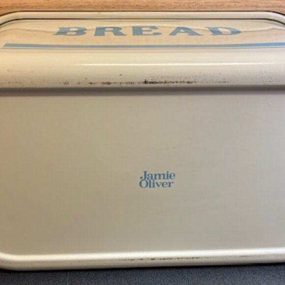 Jamie Oliver Beautiful Bread Box Metal Enamel Wear Wooden Lid Kitchen Storage - Picture 5 of 5